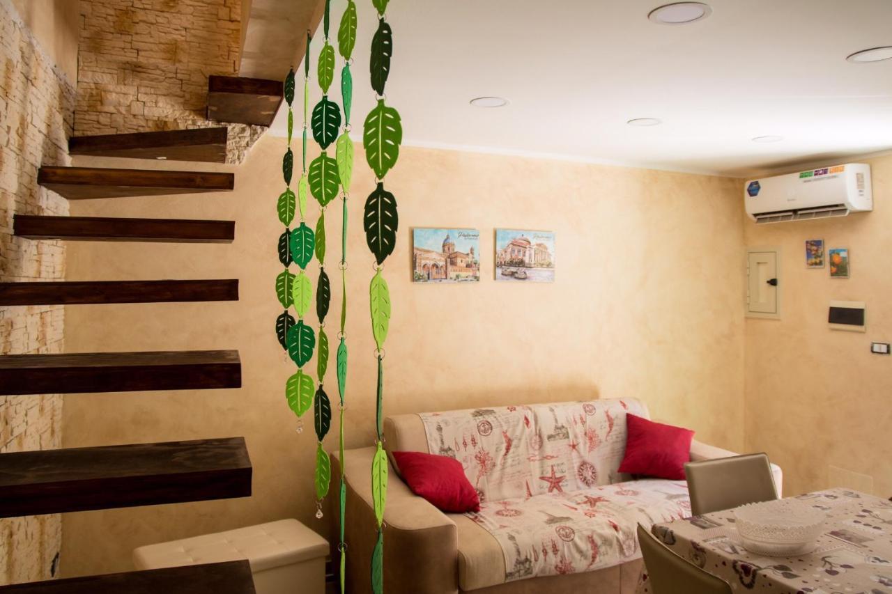 Ferienwohnung Casa Assisi Palermo Exterior foto