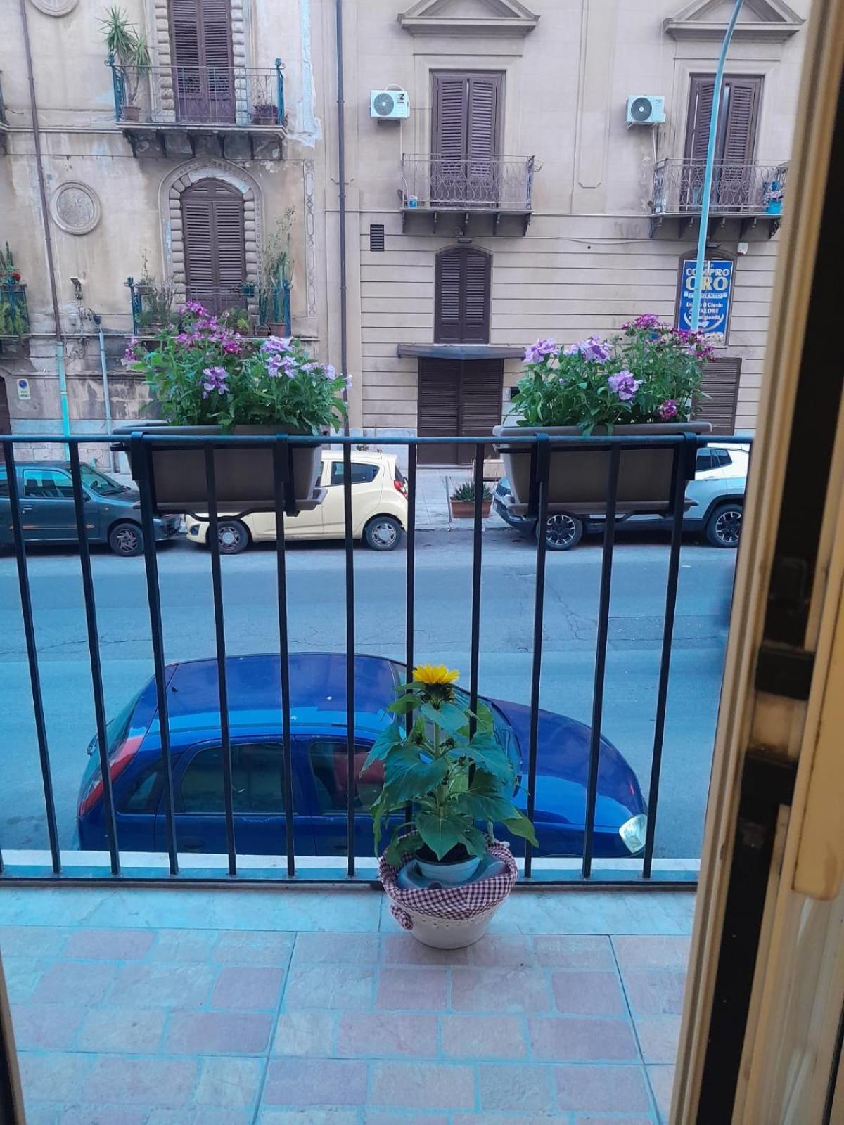 Ferienwohnung Casa Assisi Palermo Exterior foto
